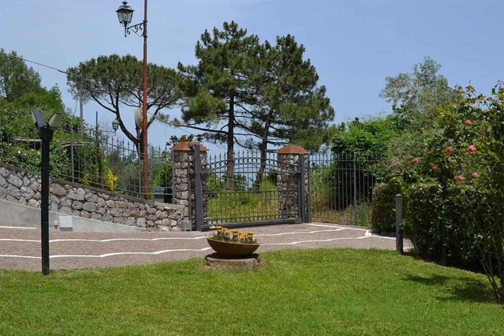 Casa Joyce Apartment Соренто Екстериор снимка